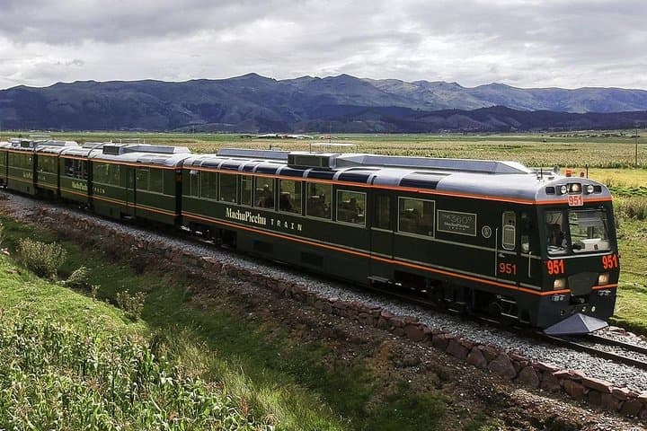 Tour To Machupicchu 2 Days by Train