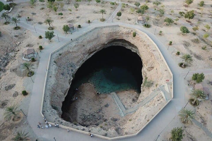 Wadi shab & sinkhole