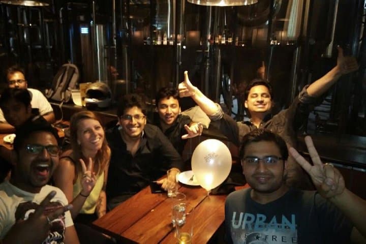 Pune: Pub Crawl (3 Hours Guided Bar Hopping Tour)