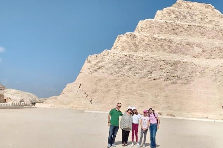 Private Tour - Giza Pyramids, Memphis and Sakkara Tour