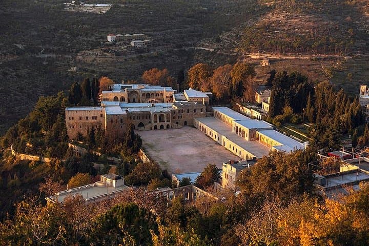 Emirs & Palaces
