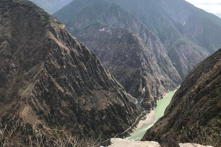 2-Days Lijiang Tiger Leaping Gorge Hiking Tour and drop off at Shangri-La area