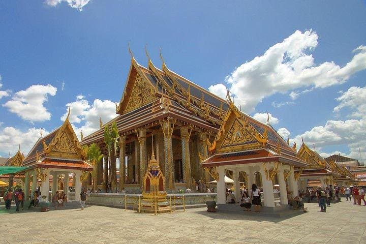 Bangkok Three Temples Tour: with Grand Palace & Express boat