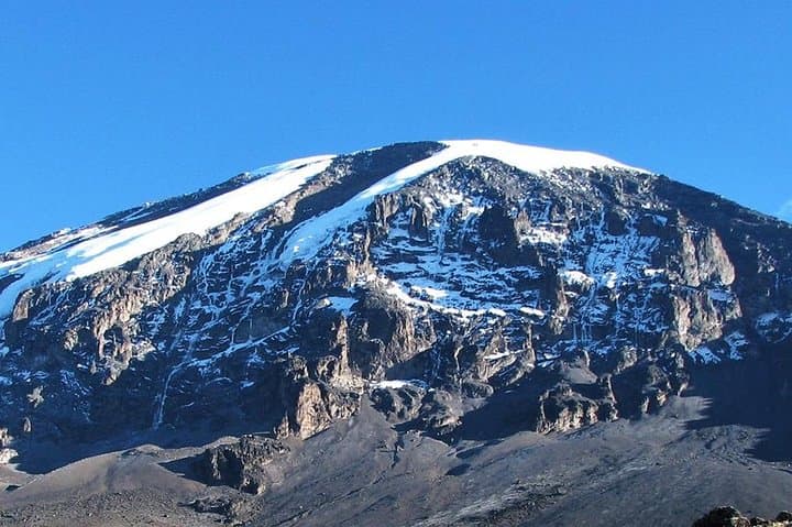 Peep To The Peak (Kilimanjaro day hike)