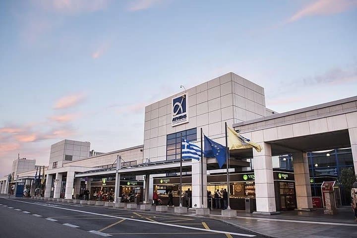 Mercedes Private transfer from Athens to International Airport