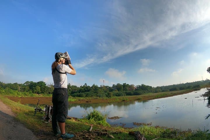 Thalangama Wetland Cycling Tour from Colombo
