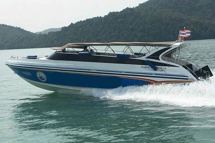 Private Speed Boat Charter to Monkey Beach Phi Phi Island