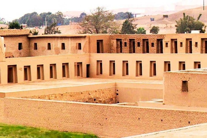 Pachacamac Tour, included Barranco + Chorrillos.