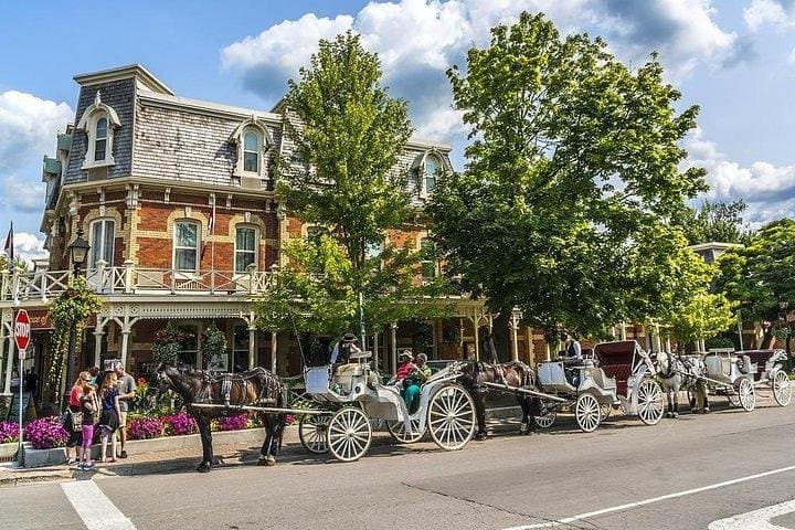 Luxury Day Trip: Niagara on the Lake, Wine & Falls from Toronto