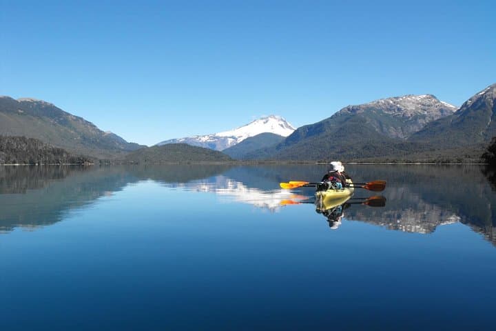 Kayaking in Gutierréz Lake