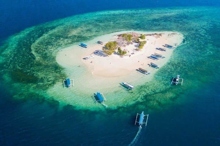 Full-Day Private Guided Snorkeling Tour to Gili Nanggu