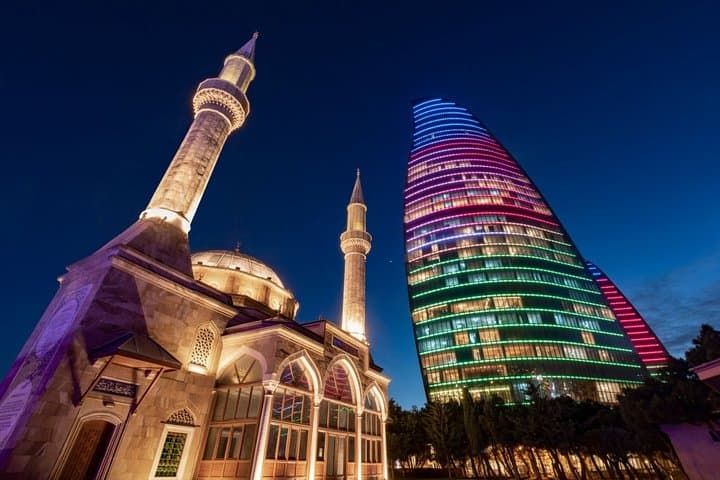 Virtual Live Experience of Central Baku Highlights