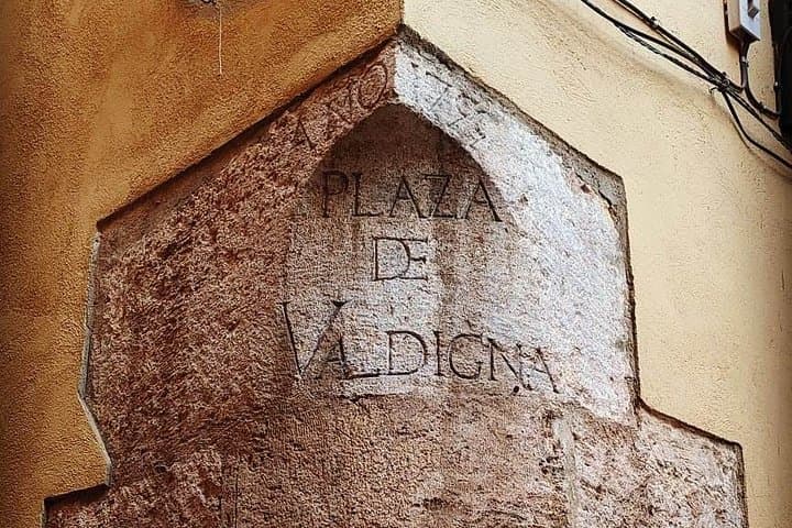 The Secret Valencia: Mysteries, Legends and Curiosities