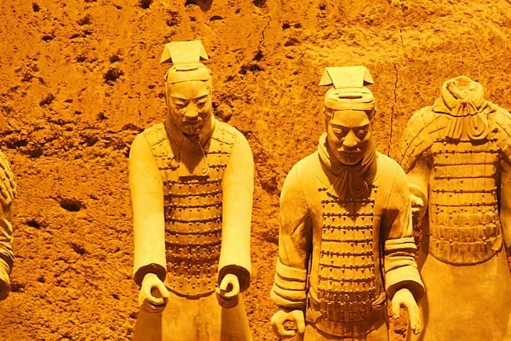 Xi'an Private Day Tour from Beijing with Deluxe Soft Sleeper Train Experience
