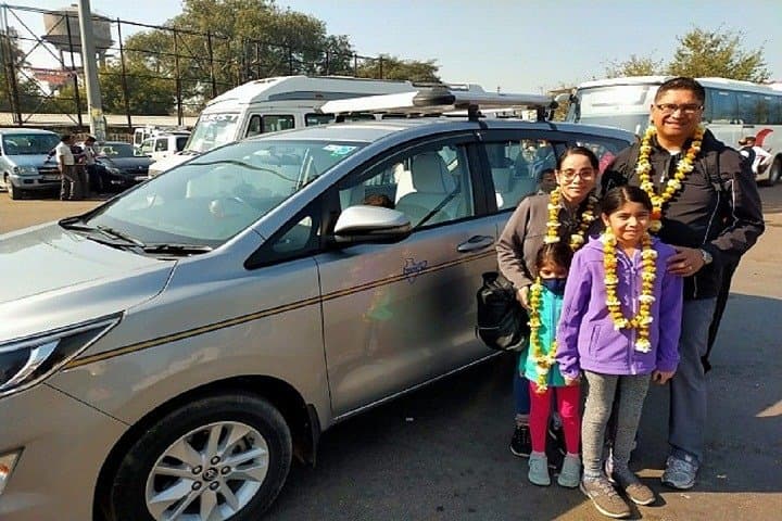 Private Transfers from Agra to Major Cities – Flexible Options