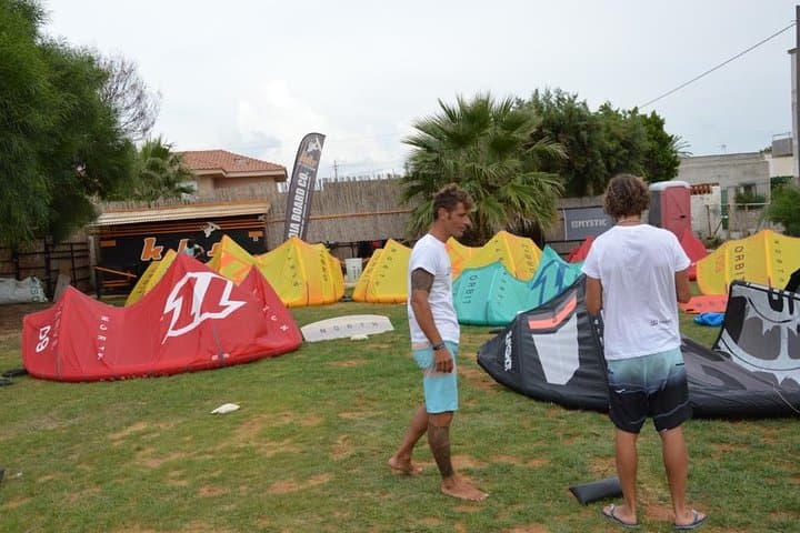 Complete rental of kitesurf equipment