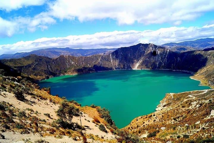 Quilotoa Loop: Hike 2 Days / 1 Night (PRIVATE Trip)