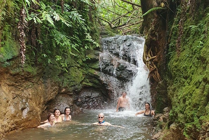 'Explore' Rarotonga Guided Bike Tour with Lunch and Swim