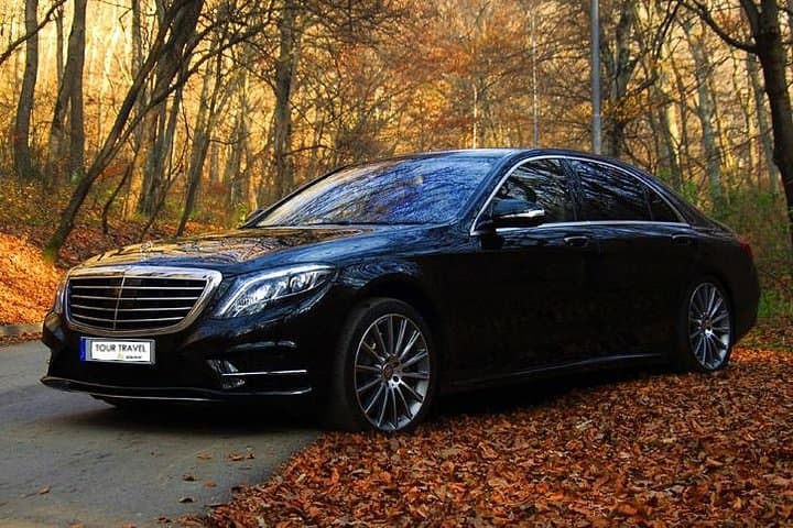 Private arrival OR departure transfer in Lyon (hotel OR airport pick-up)