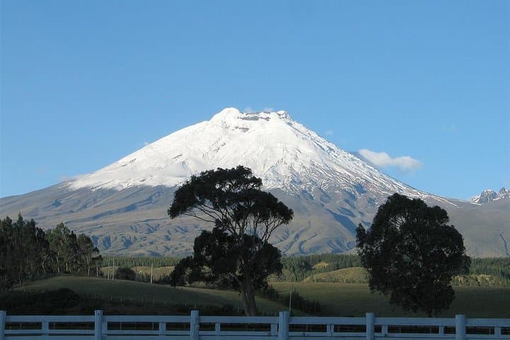 Cotopaxi Volcano PRIVATE Day Trip