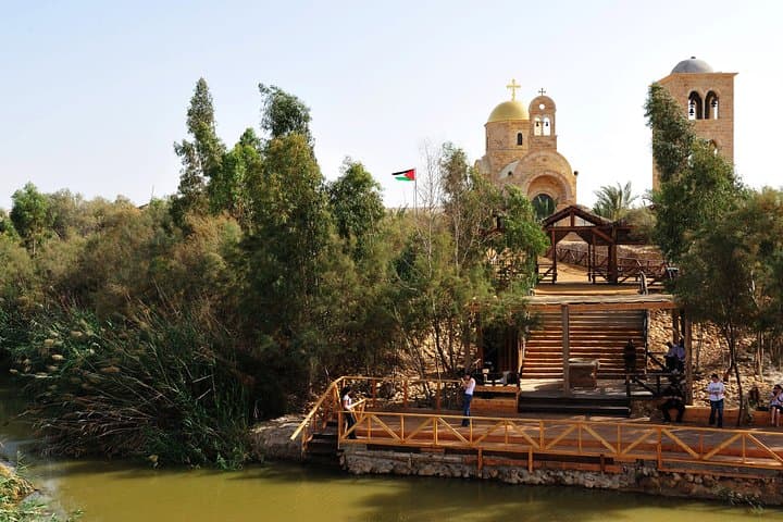 Jordan Pass 4 Night Jordan Christian Private Tour:Petra &Dead Sea
