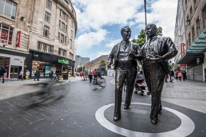 History Guided Tour of Liverpool and the Beatles