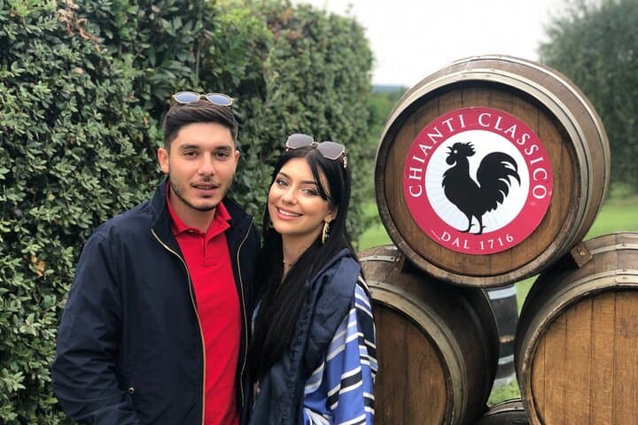 Chianti and San Gimignano - 2 Wineries with Pairing Lunch