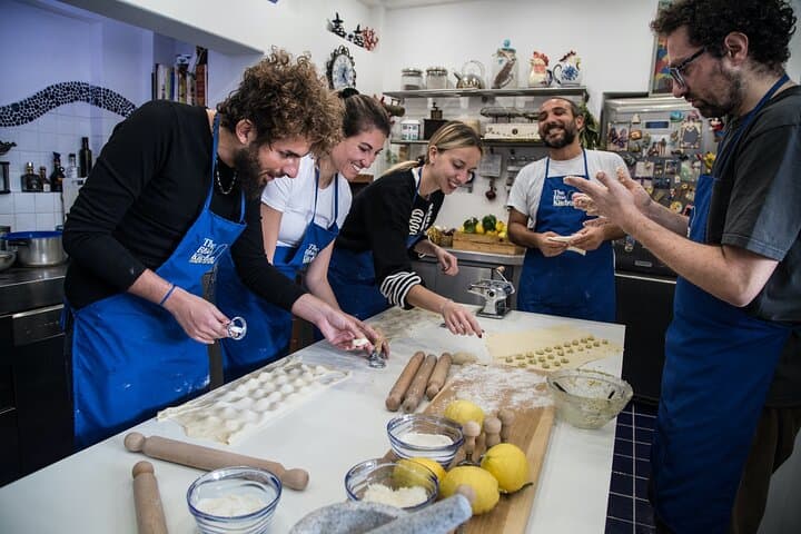 Cooking Class and Wine Pairing in Capri