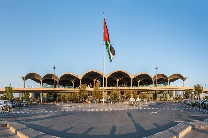 Private Transfer Amman Airport to Allenby Bridge or vice versa