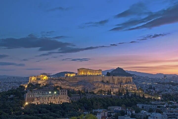 Lavrio port to Athens hotels Private arrival transfer