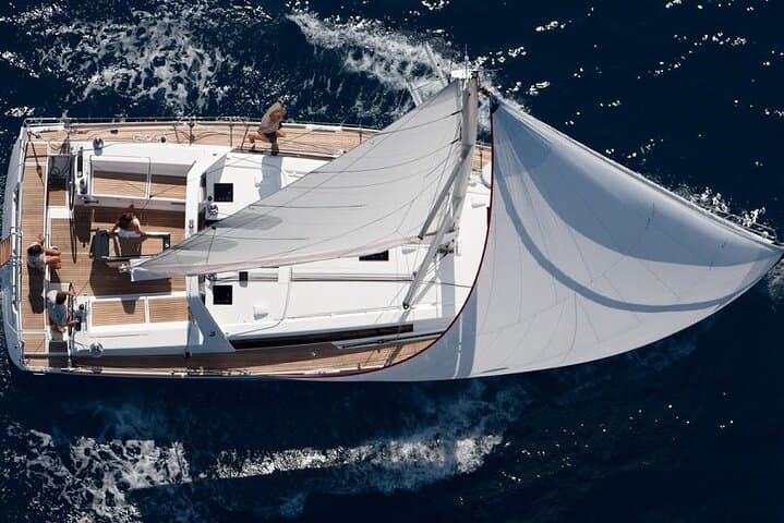 JFarwell Adventure Yacht Sailing in the Halifax Harbour