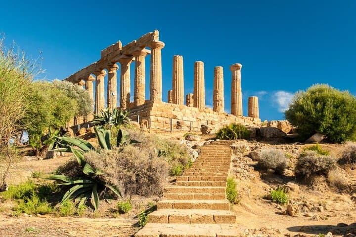 Transfer From Palermo to Catania with a Stop in Agrigento Valley of Temples
