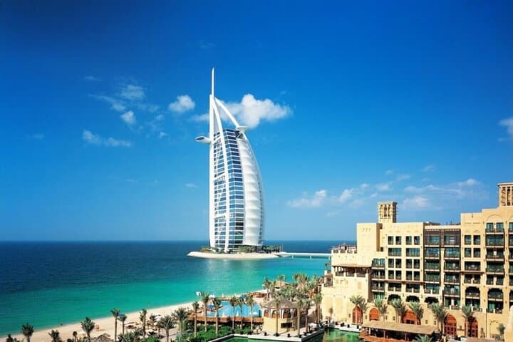 Explore Dubai without Lunch from Abu Dhabi