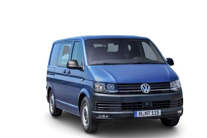 Private Transfer from Dublin airport to Dublin city center - One way Minivan
