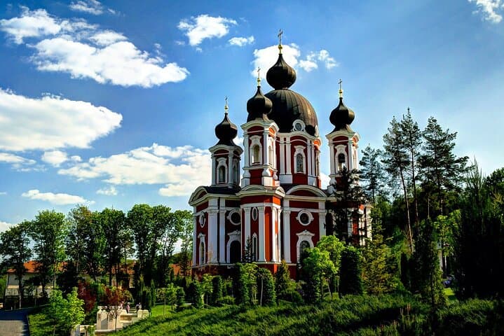 Highlights of Moldova - Curchi, Old Orhei and Cricova (Optional)