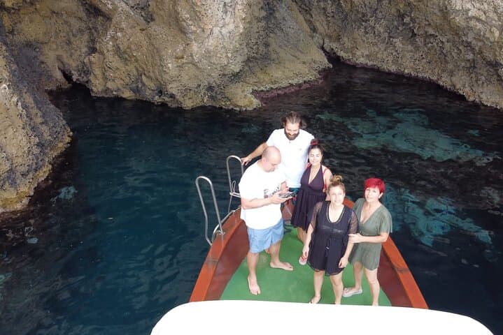 Boat excursion Taormina Giardini Naxos