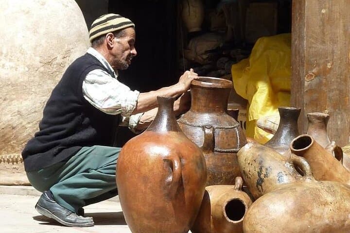 Fez' Medina In One Day Guided Sightseeing Tour