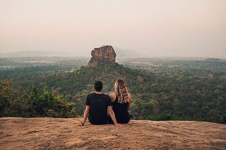 Private Day Tour from Colombo to Sigiriya, Dambulla & Pidurangala