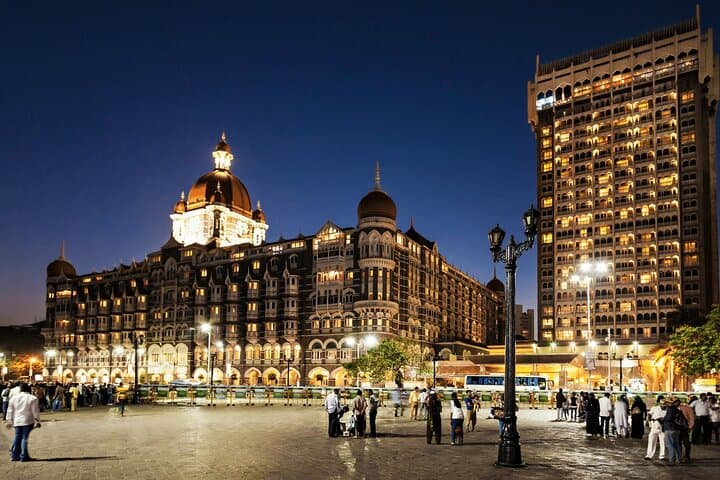 Luxury Mumbai Package with Hotel,Private Airport Transfers and Sightseeing Tour