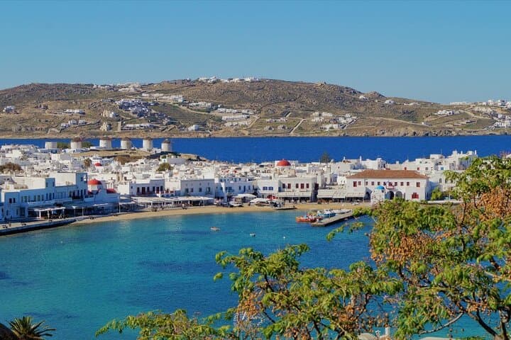 10 Day Group Tour, Mycenae, Delphi, Meteora, Santorini & Mykonos