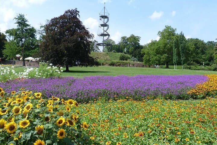Private digital puzzle tour in the Stuttgart Höhenpark Killesberg