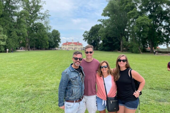Private & Custom Guided City Tour of Washington DC