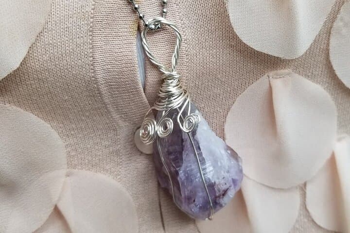 Wire Wrapping Raw Gemstones Class
