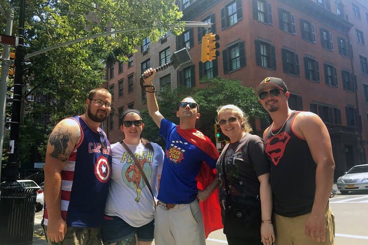 2.5 Hour Private Super Tour of NYC: Heroes! Comics! More!