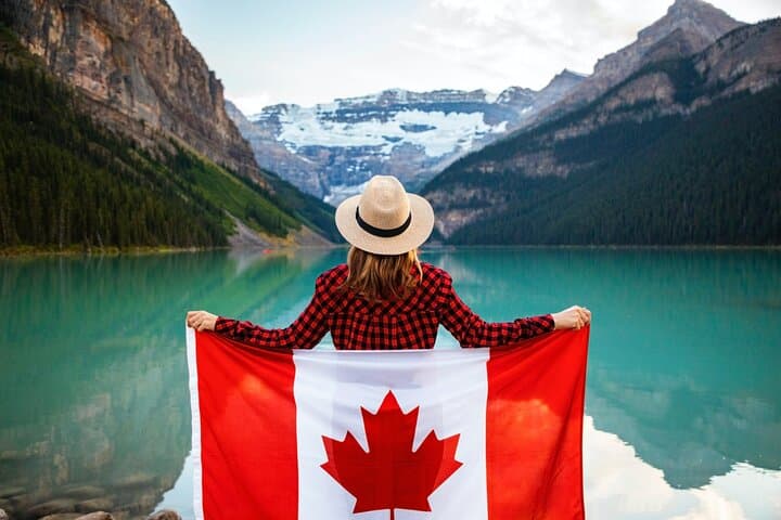 Private Cultural Walking Tour in Canmore Heritage Sites