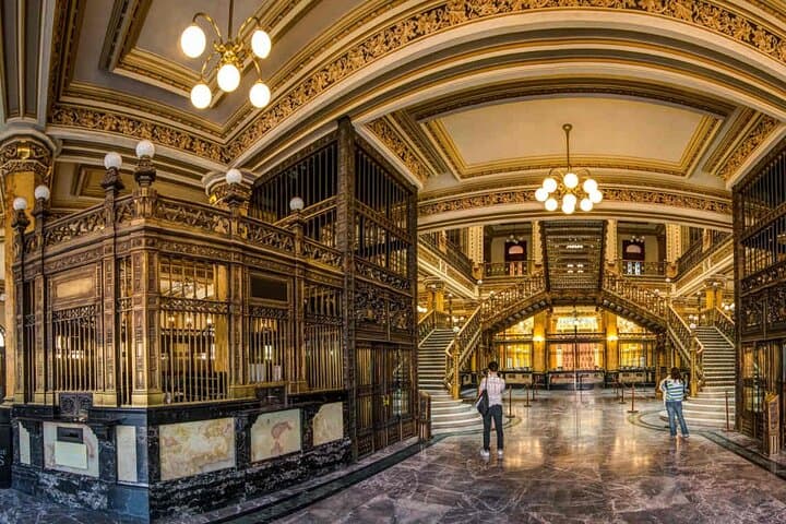 Must-see Buildings & Palaces of Mexico City