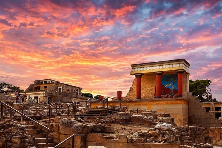 Full-Day Tour Knossos and Heraklion From Chania