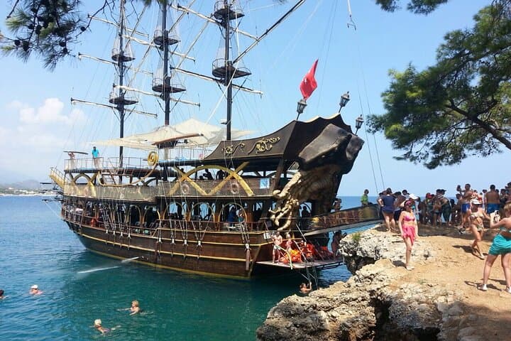 Pirate Party Boat Trip around Kemer from Antalya with Lunch