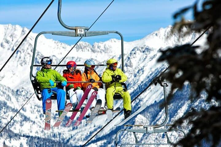 From Snow Adventure to Hot Springs spiced with Cultural Sights