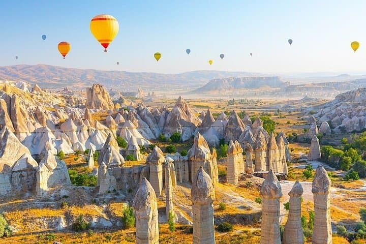 Daily Cappadocia Tour by Plane from Istanbul